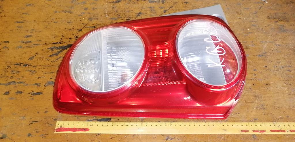 стоп-сигнал Toyota Passo 0