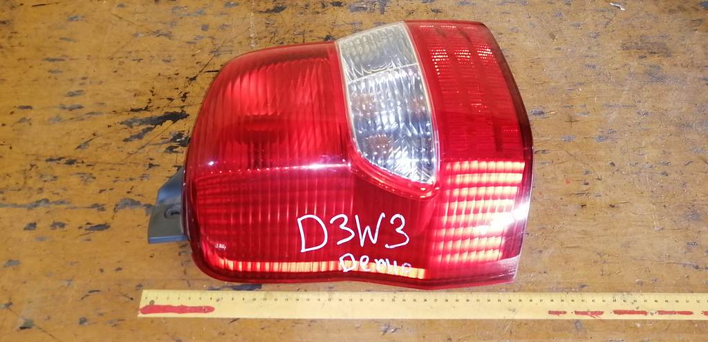 стоп-сигнал Mazda Demio 0