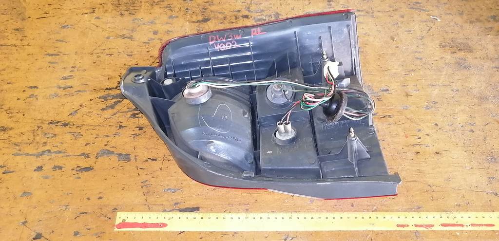 Осветительные приборы Mazda Demio 2