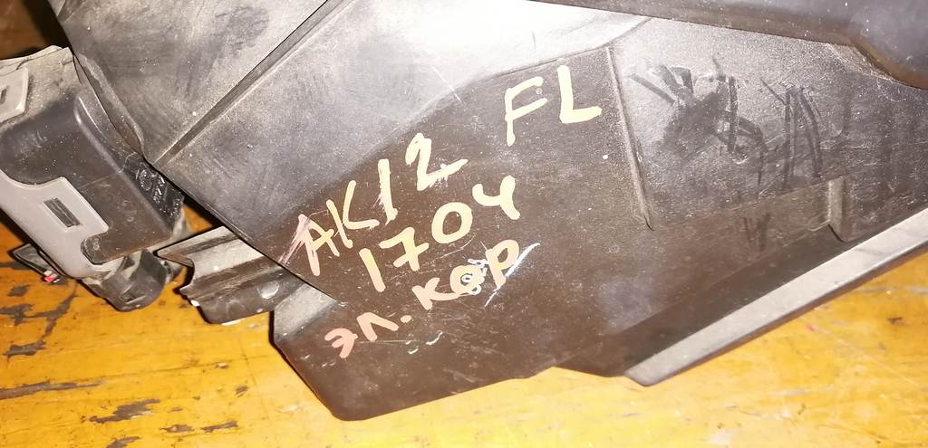 Осветительные приборы Nissan March 2