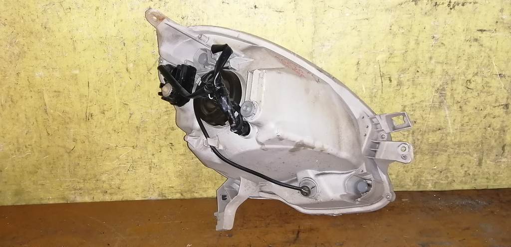 Осветительные приборы Toyota Passo 2