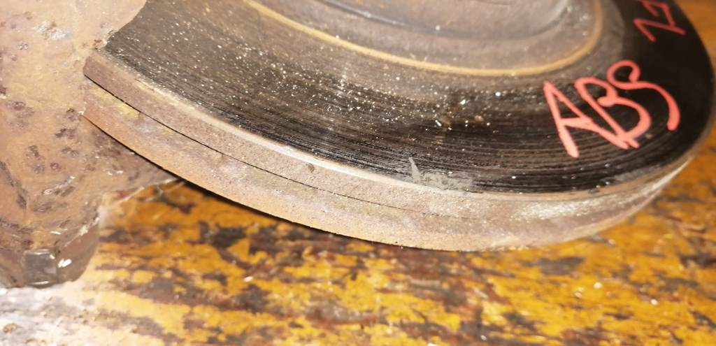 KANGOO KC СТУПИЦА ПЕРЕДНЯЯ ЛЕВАЯ ABS Renault Kangoo 1