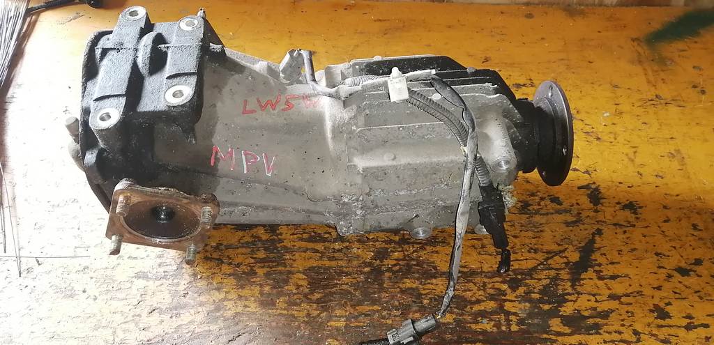 редуктор Mazda MPV 0