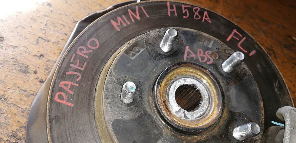 PAJERO MINI H58A СТУПИЦА ПЕРЕДНИЙ ЛЕВЫЙ ABS 1 Mitsubishi Pajero Mini 1