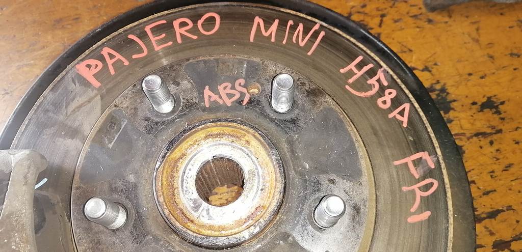 PAJERO MINI H58A СТУПИЦА ПЕРЕДНИЙ ПРАВЫЙ ABS 1 Mitsubishi Pajero Mini 1