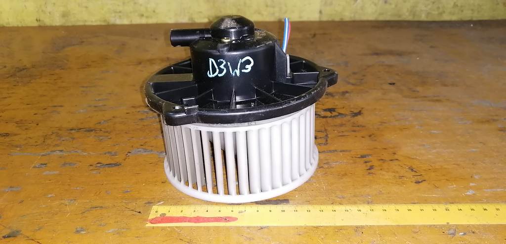 мотор печки Mazda Demio 0