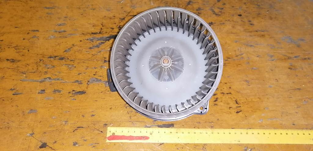 мотор печки Mazda MPV 3