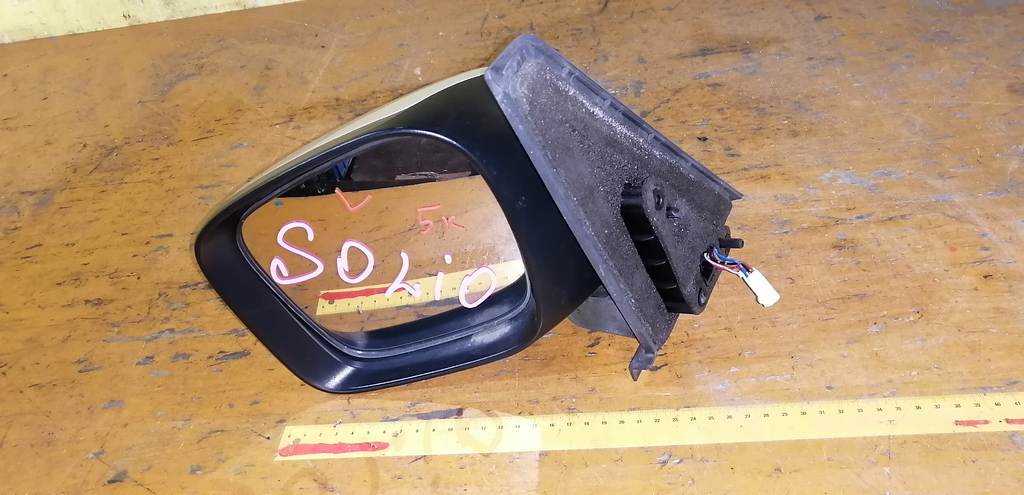 зеркало Suzuki Solio 0