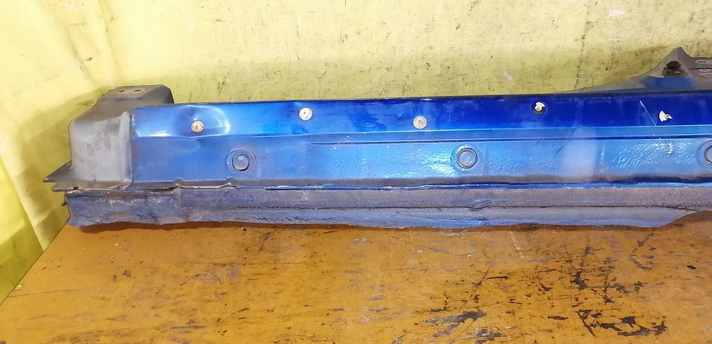 порог Mazda Demio 6