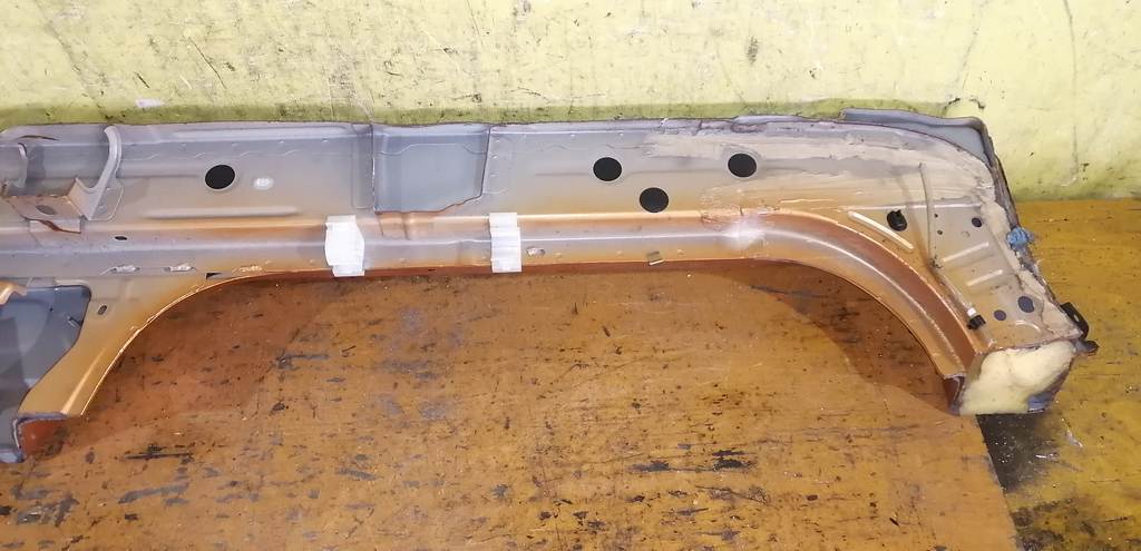 MARCH K13 ПОРОГ ПРАВЫЙ Nissan March 4