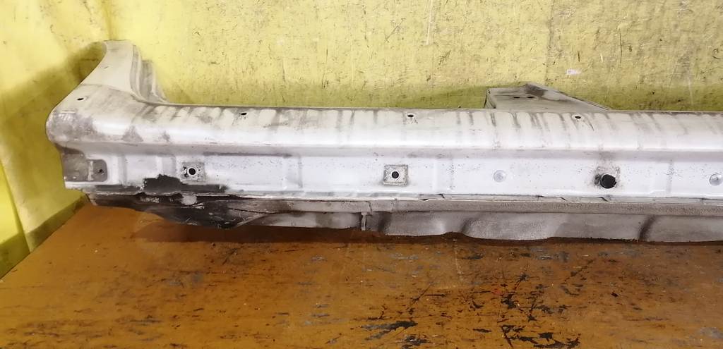 порог Subaru Impreza 3