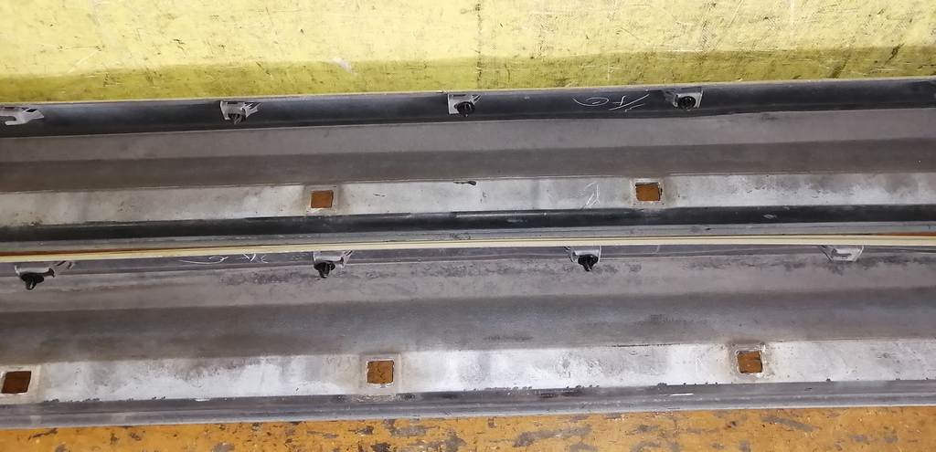 IMPREZA GH3 ПОРОГ ПЛАСТИКОВЫЙ (ПАРА) ДЕФЕКТ Subaru Impreza 7