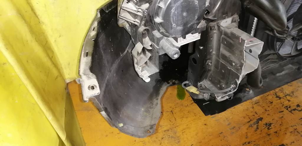 DUALIS J10 НОУСКАТ (ФАРА XENON) Nissan Dualis 13