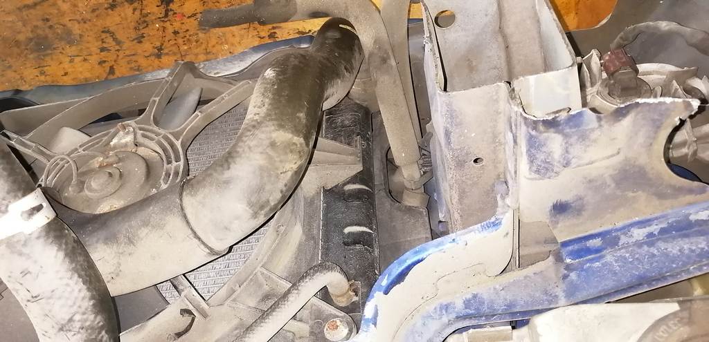 ноускат Mazda MPV 15