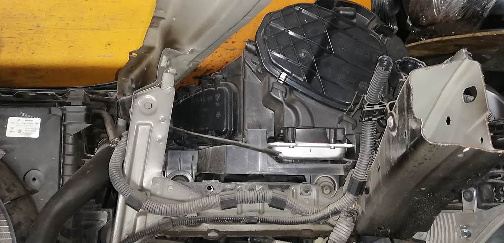 ноускат Porsche Cayenne 12