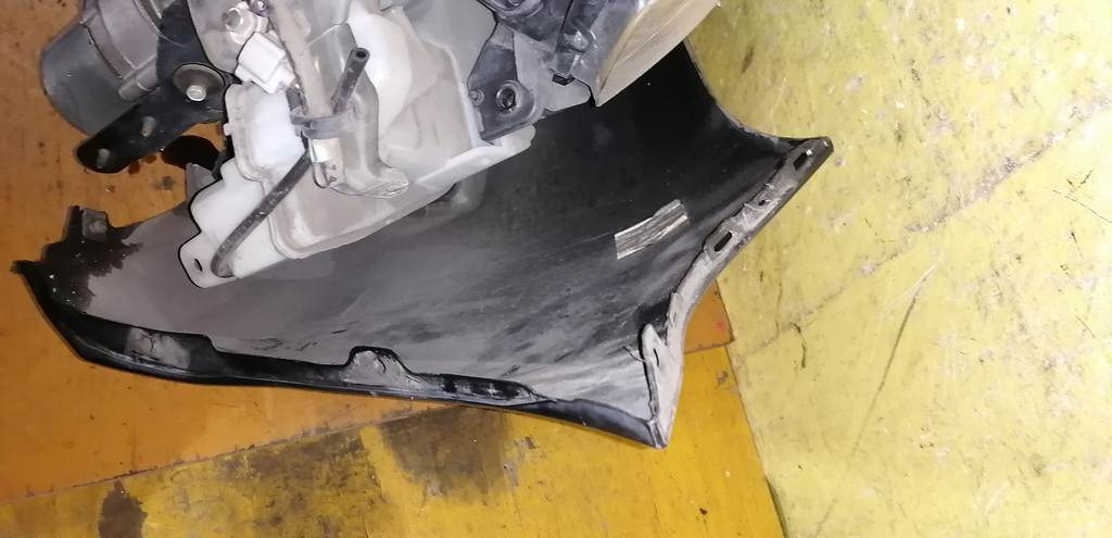 Кузов Mazda Axela 8