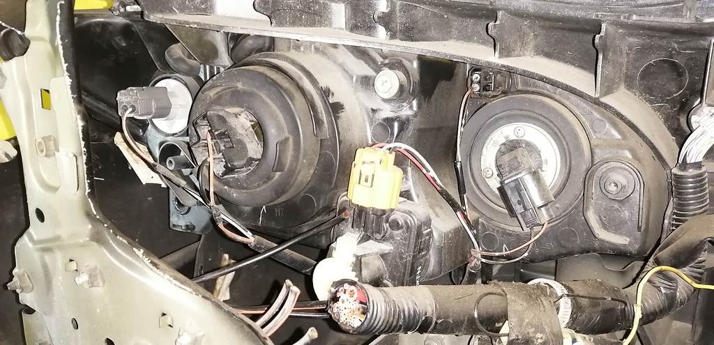 AXELA BK5P НОУСКАТ Mazda Axela 13