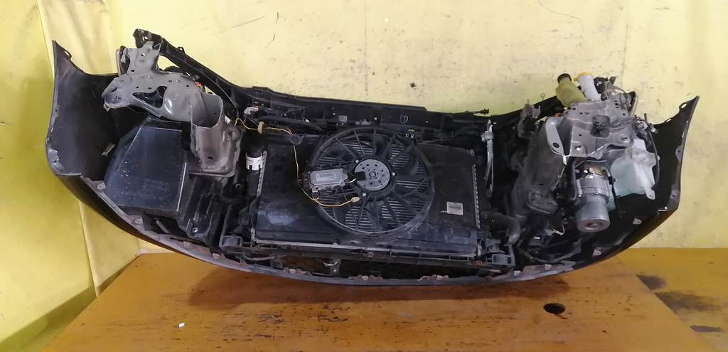 ноускат Mazda Axela 15