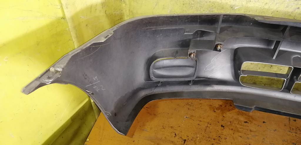 DEMIO DW3W БАМПЕР ПЕРЕДНИЙ 99-00гг Mazda Demio 10