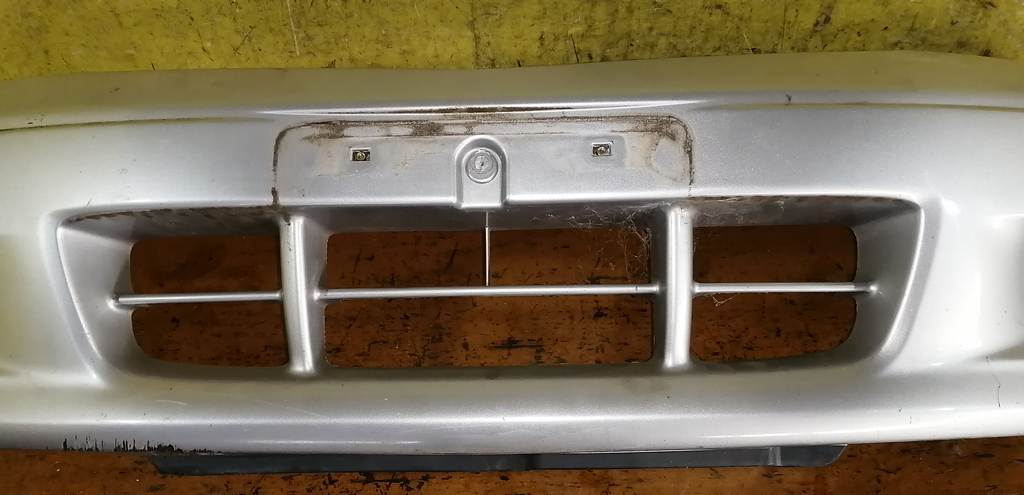 бампер Mazda Demio 3