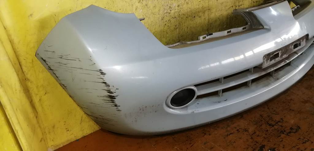 MARCH AK12 БАМПЕР ПЕРЕДНИЙ Nissan March 4