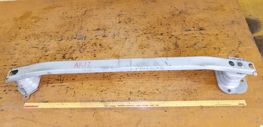 усиление бампера Nissan March 0