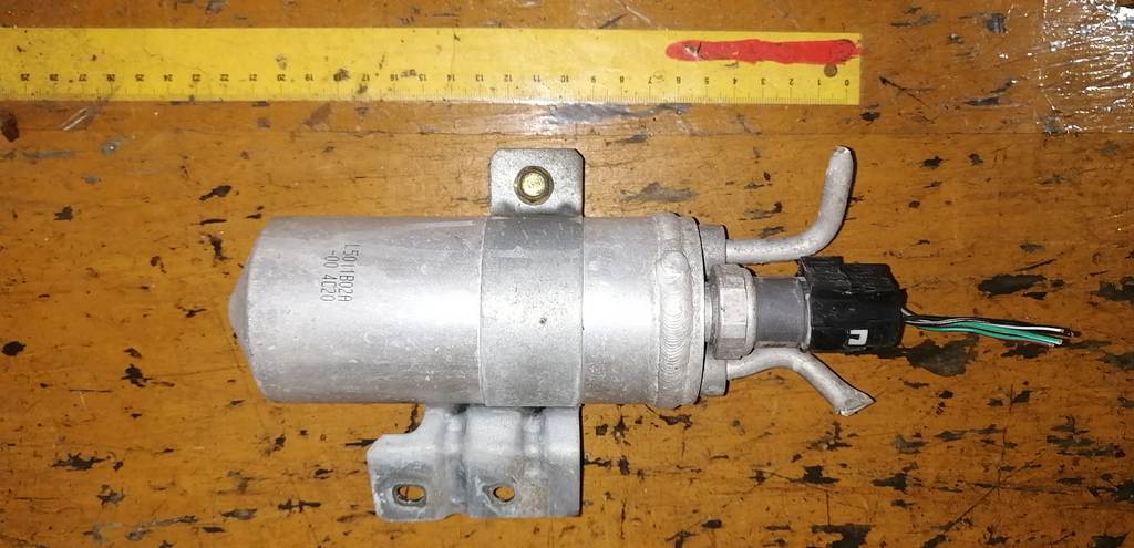 DEMIO DW3W КОЛБА КОНДИЦИОНЕРА Mazda Demio 1