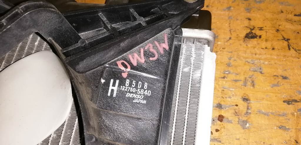 DEMIO DW3W РАДИАТОР ОСНОВНОЙ Mazda Demio 1