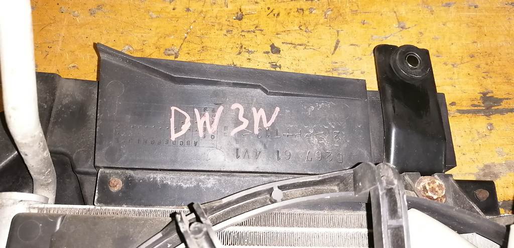 DEMIO DW3W РАДИАТОР КОНДИЦИОНЕРА Mazda Demio 1