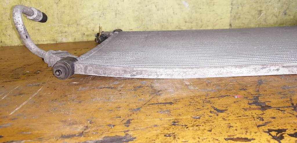 радиатор кондиционера Nissan March 3