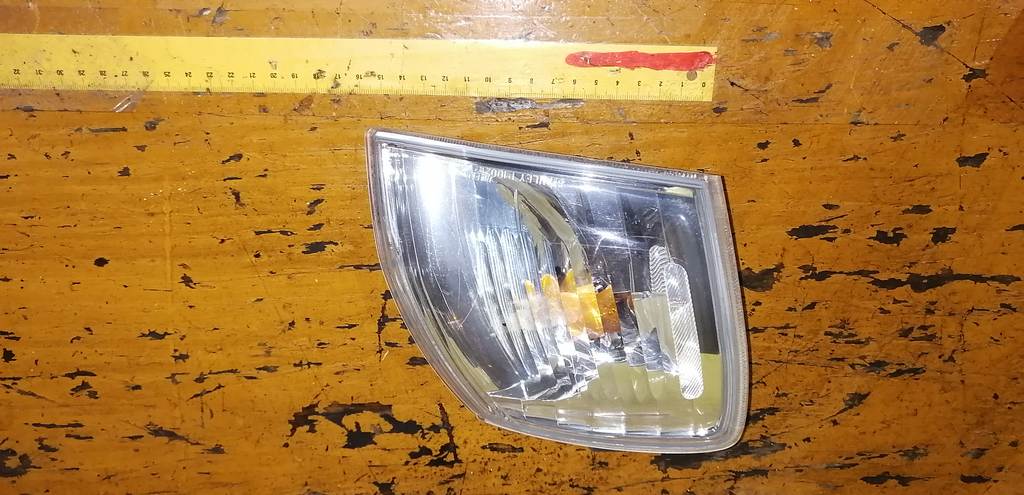 габарит Mazda Demio 0