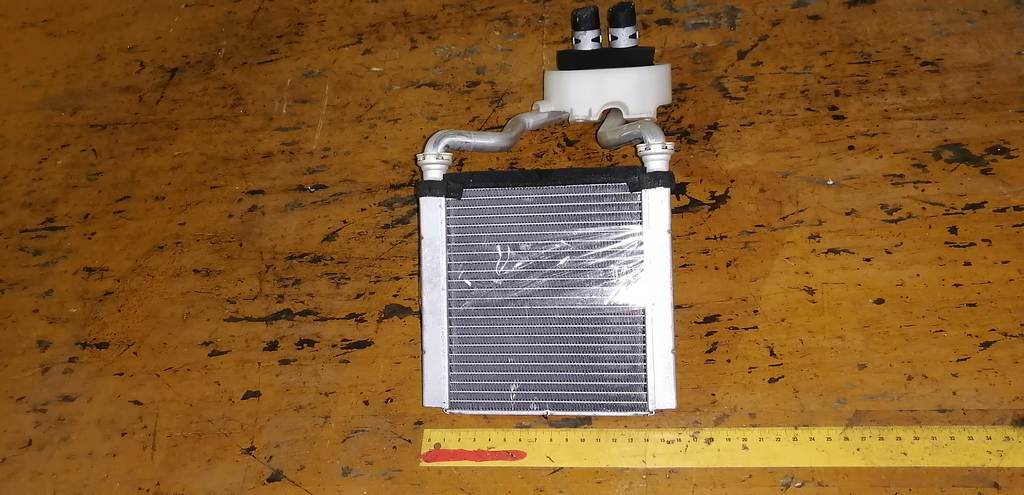 PAJERO MINI H58A РАДИАТОР ПЕЧКИ 1 Mitsubishi Pajero Mini 1