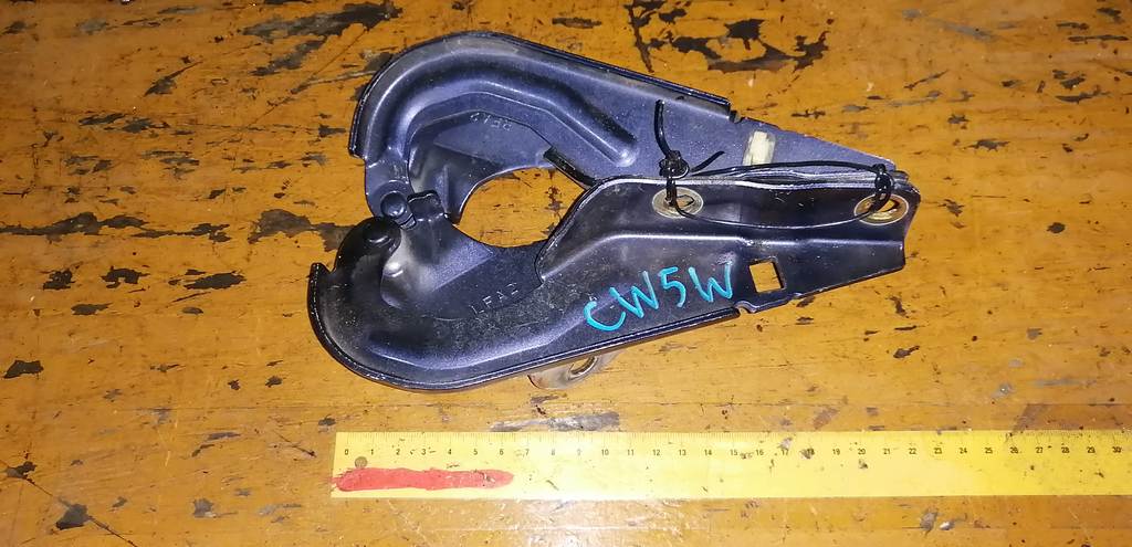 петля капота Mitsubishi Outlander 0