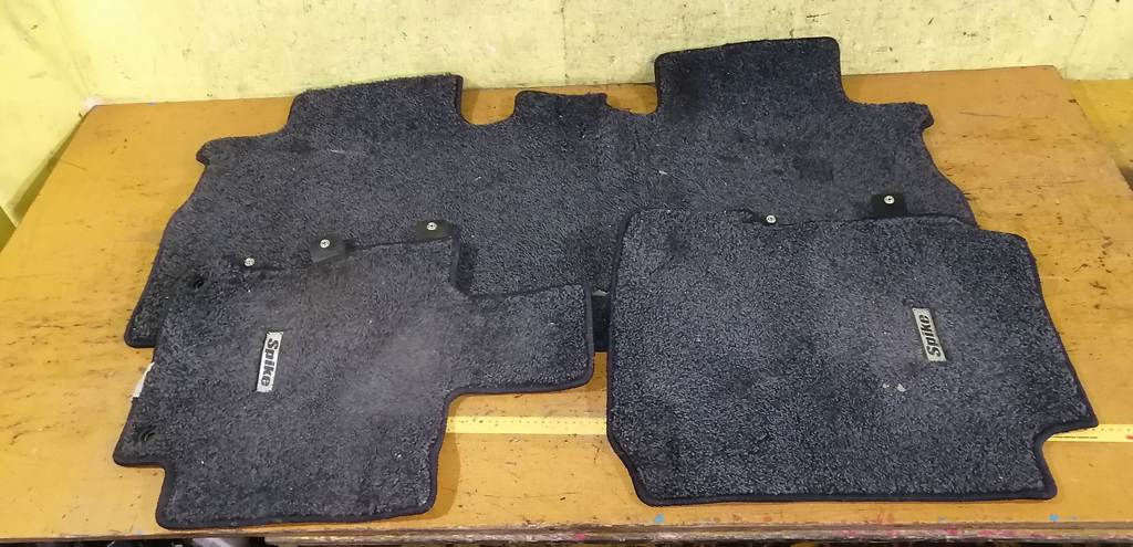 коврик Honda Freed Spike 0