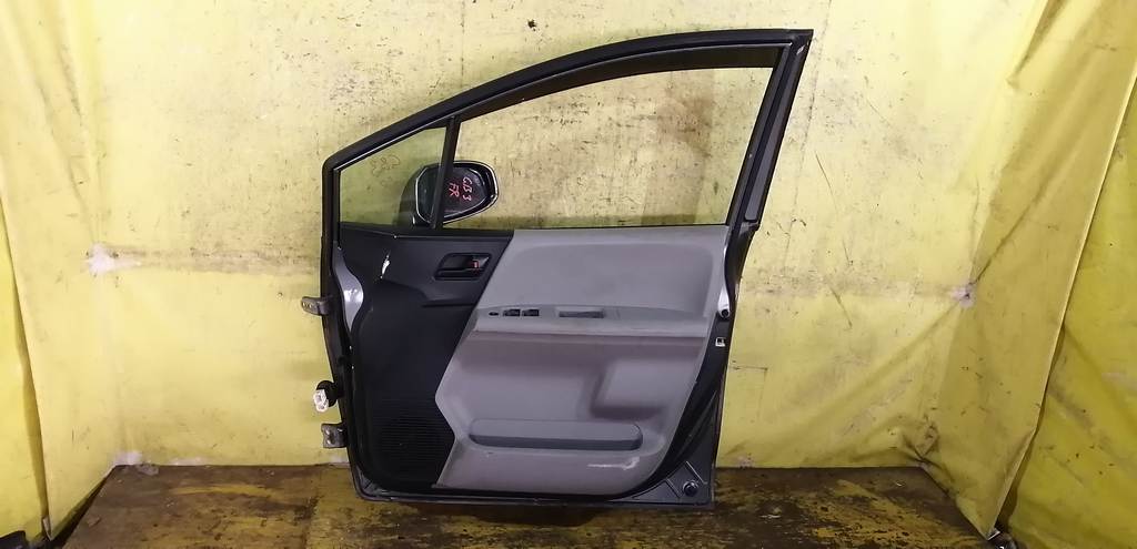 FREED GB3 ДВЕРЬ ПЕРЕДНЯЯ ПРАВАЯ Honda Freed 4