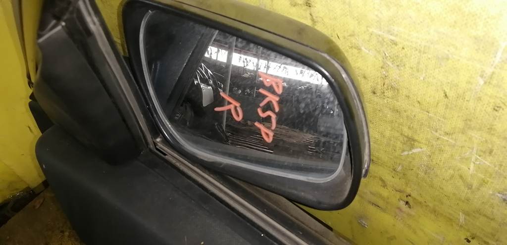 зеркало Mazda Axela 0