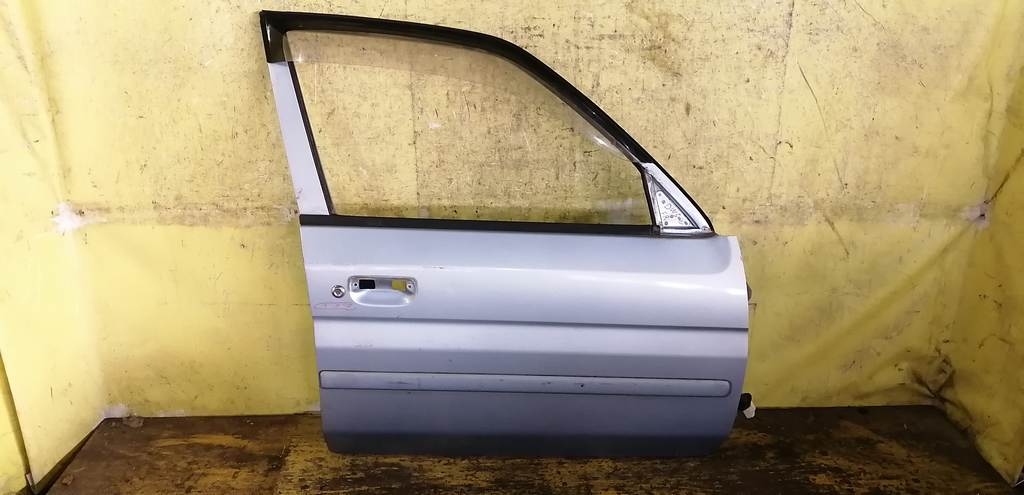 дверь Mazda Demio 0