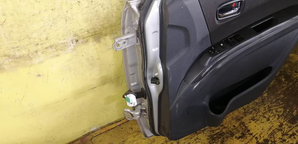 Кузов Suzuki Solio 5