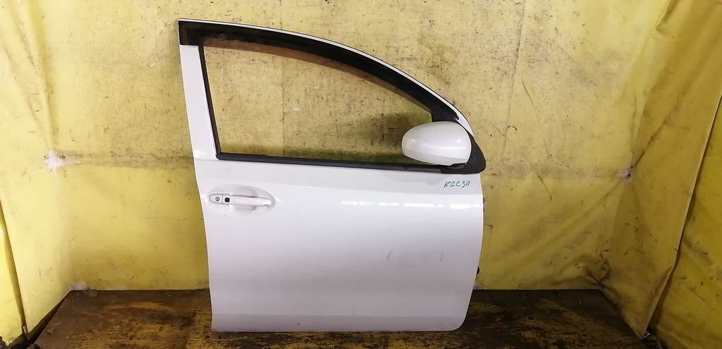 дверь Toyota Passo 0