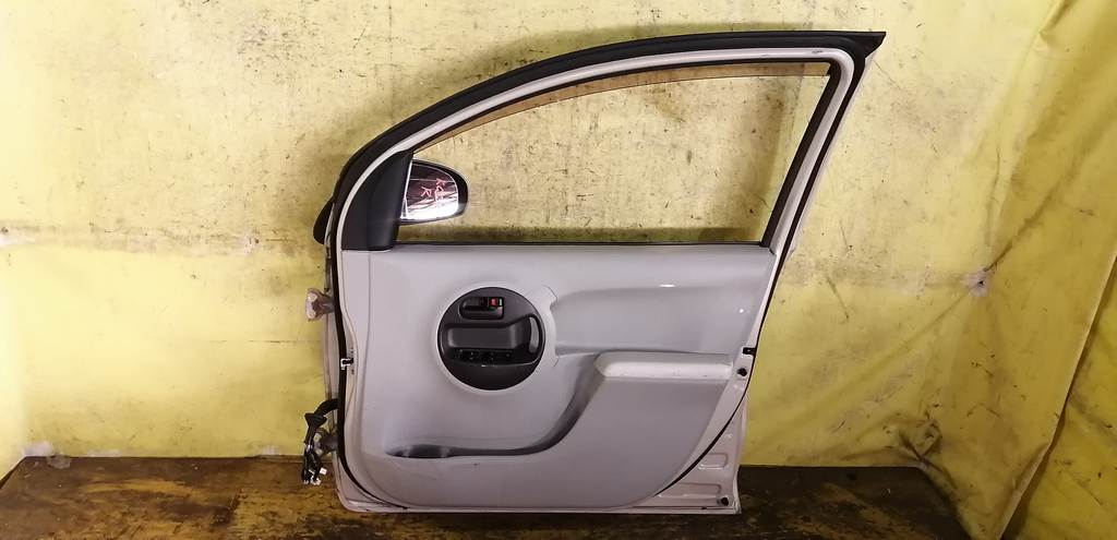 дверь Toyota Passo 3