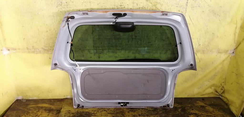 Кузов Mazda Demio 5