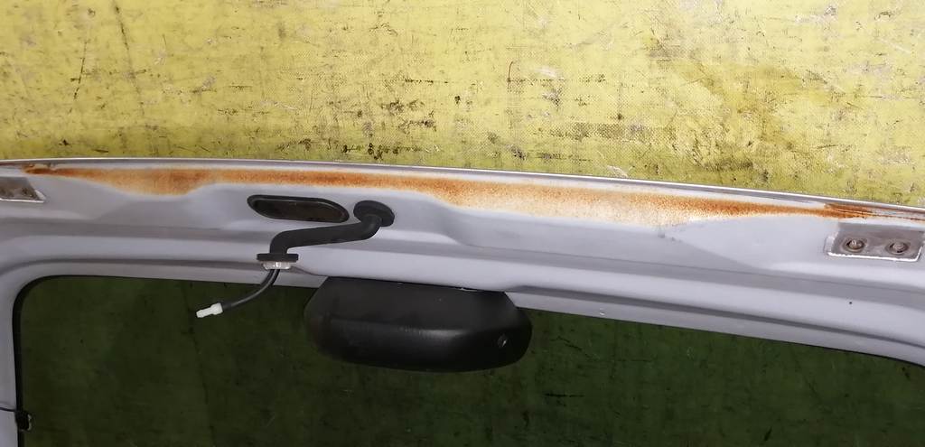 дверь 5-я Mazda Demio 6