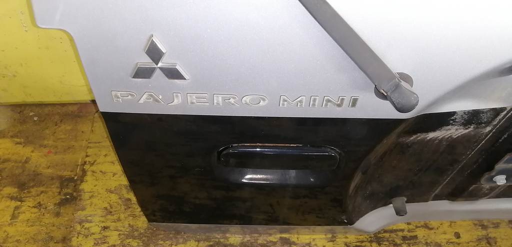 PAJERO MINI H58A ДВЕРЬ 5-Я Mitsubishi Pajero Mini 1