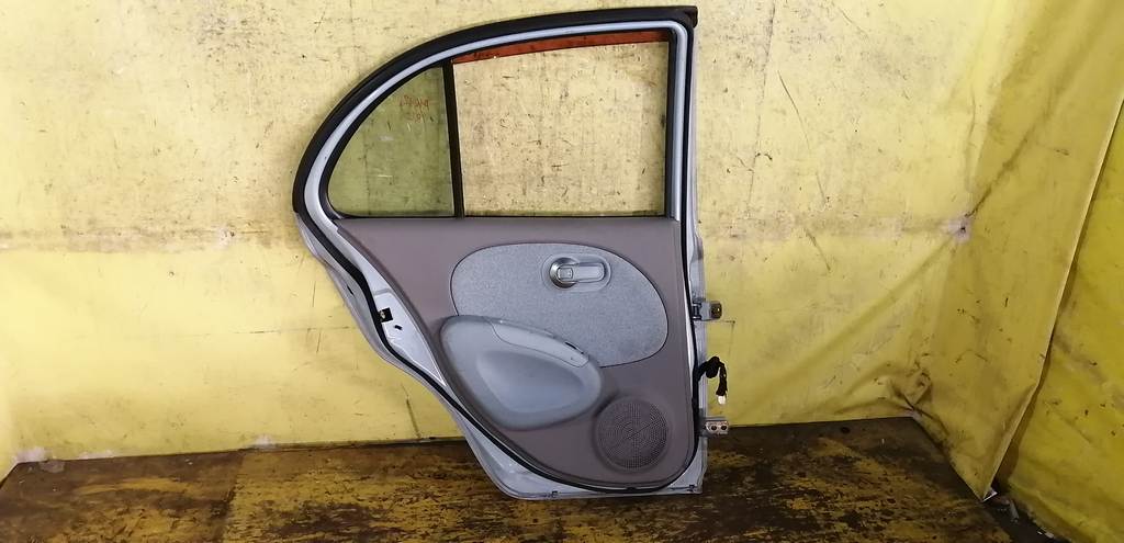 Кузов Nissan March 5