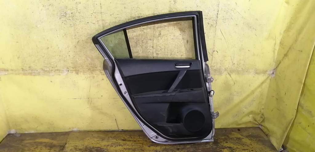 AXELA BL5FP ДВЕРЬ ЗАДНЯЯ ЛЕВАЯ Mazda Axela 4