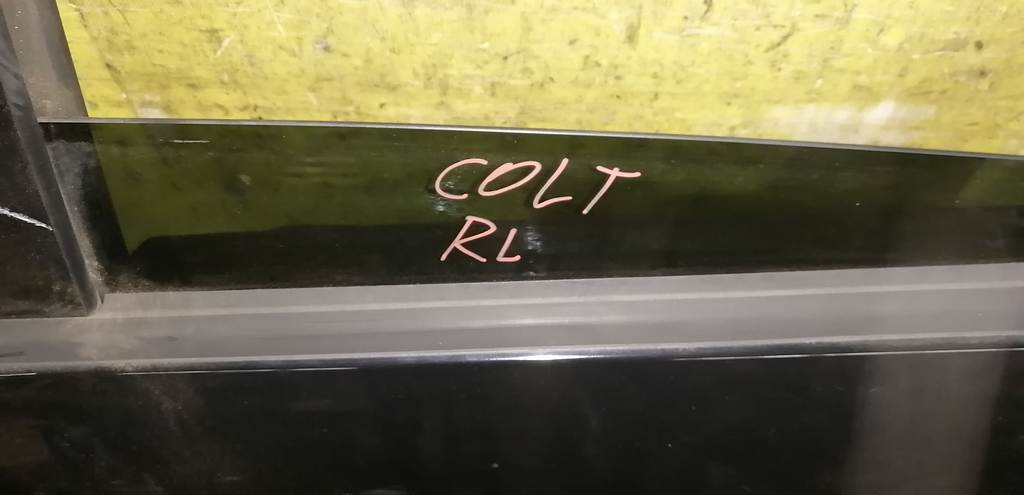 COLT Z21A ДВЕРЬ ЗАДНЯЯ ЛЕВАЯ Mitsubishi Colt 1