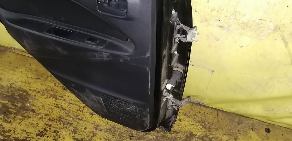 COLT Z21A ДВЕРЬ ЗАДНЯЯ ЛЕВАЯ Mitsubishi Colt 7