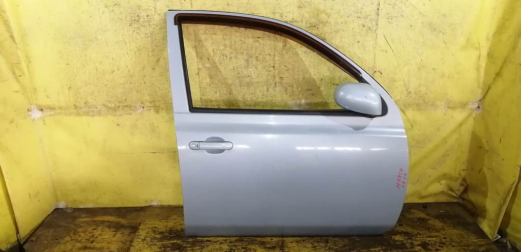 дверь Nissan March 0