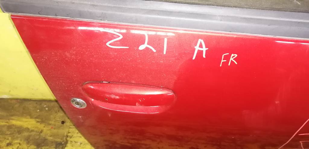 COLT Z21A ДВЕРЬ ПЕРЕДНЯЯ ПРАВАЯ Mitsubishi Colt 1