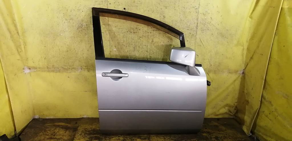 дверь Nissan Presage 0